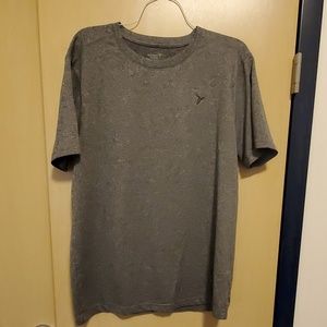 Old Navy Active T-shirt